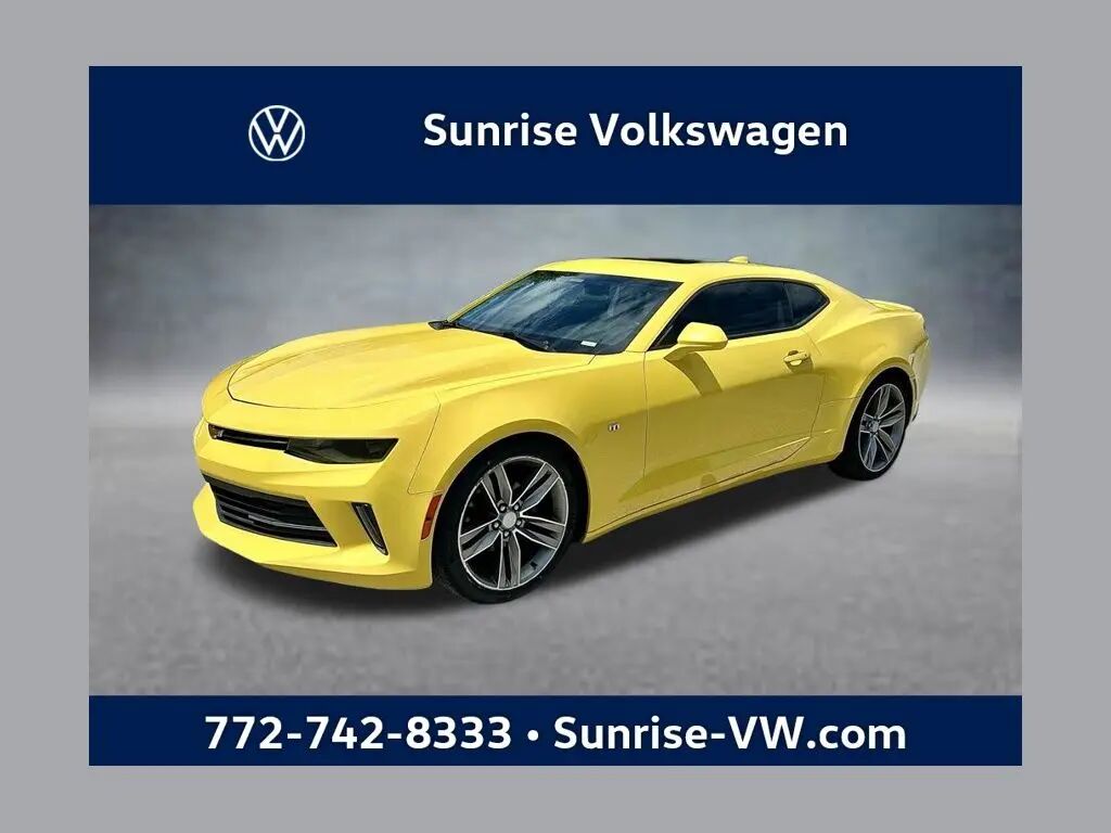 2018 Chevrolet Camaro LT — photo 1 of 13