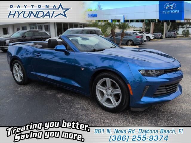 2018 Chevrolet Camaro LT — photo 1 of 1