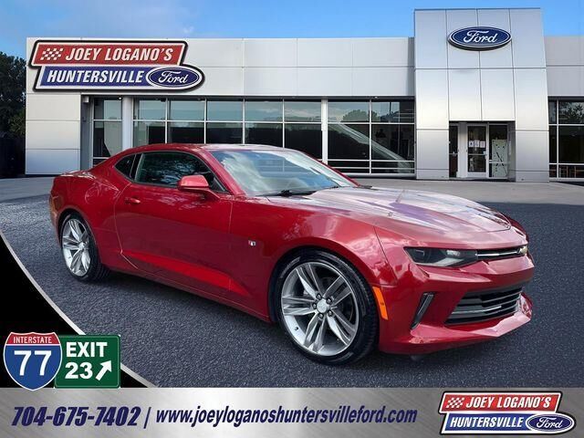 2018 Chevrolet Camaro LT — photo 1 of 13