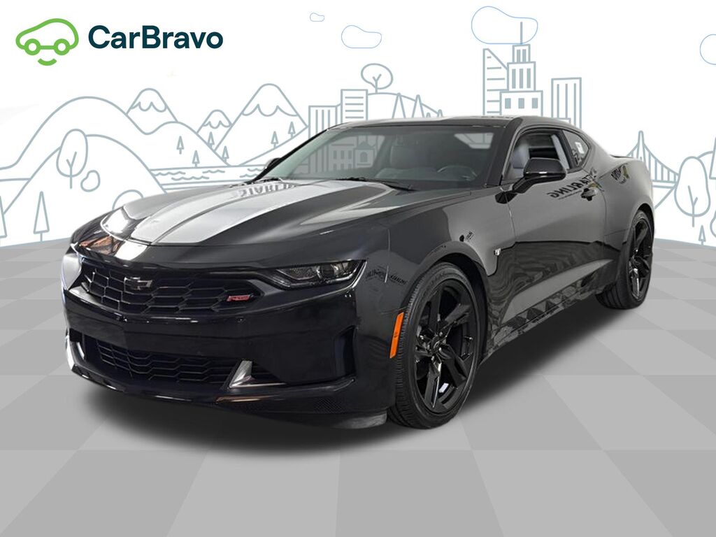 2021 Chevrolet Camaro 2LT — photo 1 of 7