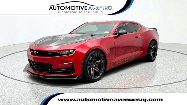 2021 Chevrolet Camaro 1SS — photo 1 of 1