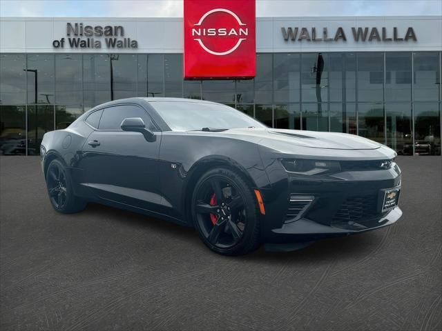 2016 Chevrolet Camaro SS — photo 1 of 13