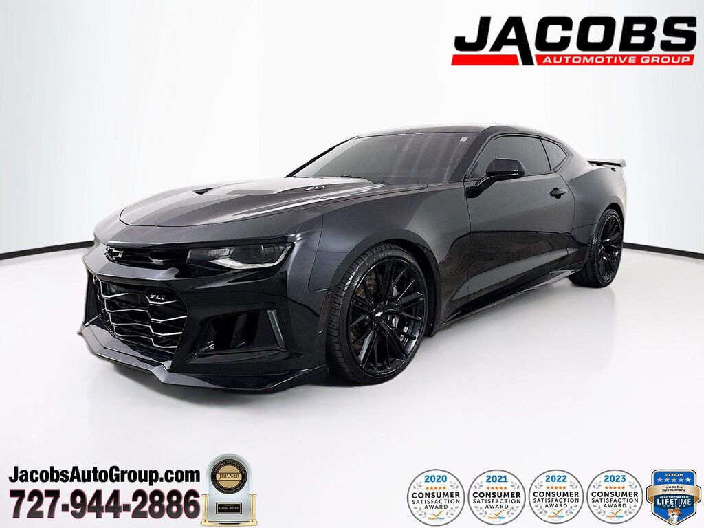 2017 Chevrolet Camaro ZL1 — photo 1 of 13