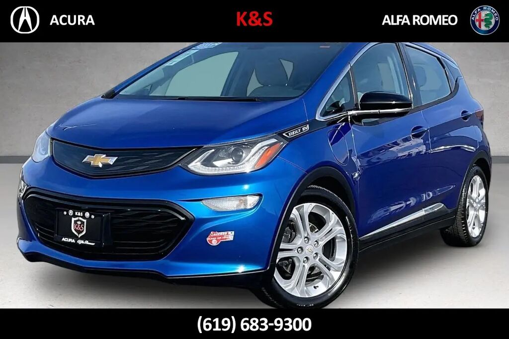 2018 Chevrolet Bolt EV LT — photo 1 of 4