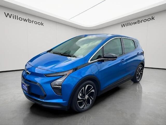 2022 Chevrolet Bolt EV 2LT — photo 1 of 13