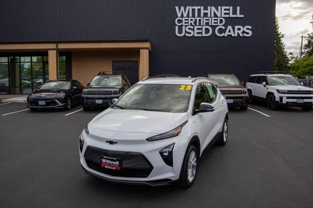 2023 Chevrolet Bolt EUV LT
