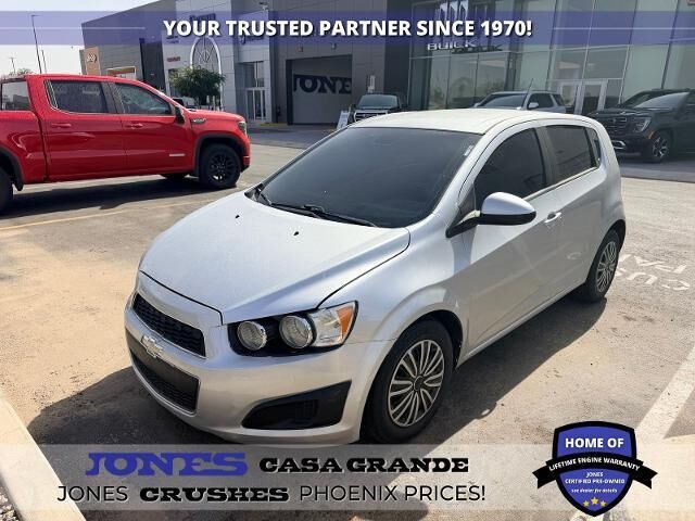 2013 Chevrolet Sonic LS Auto