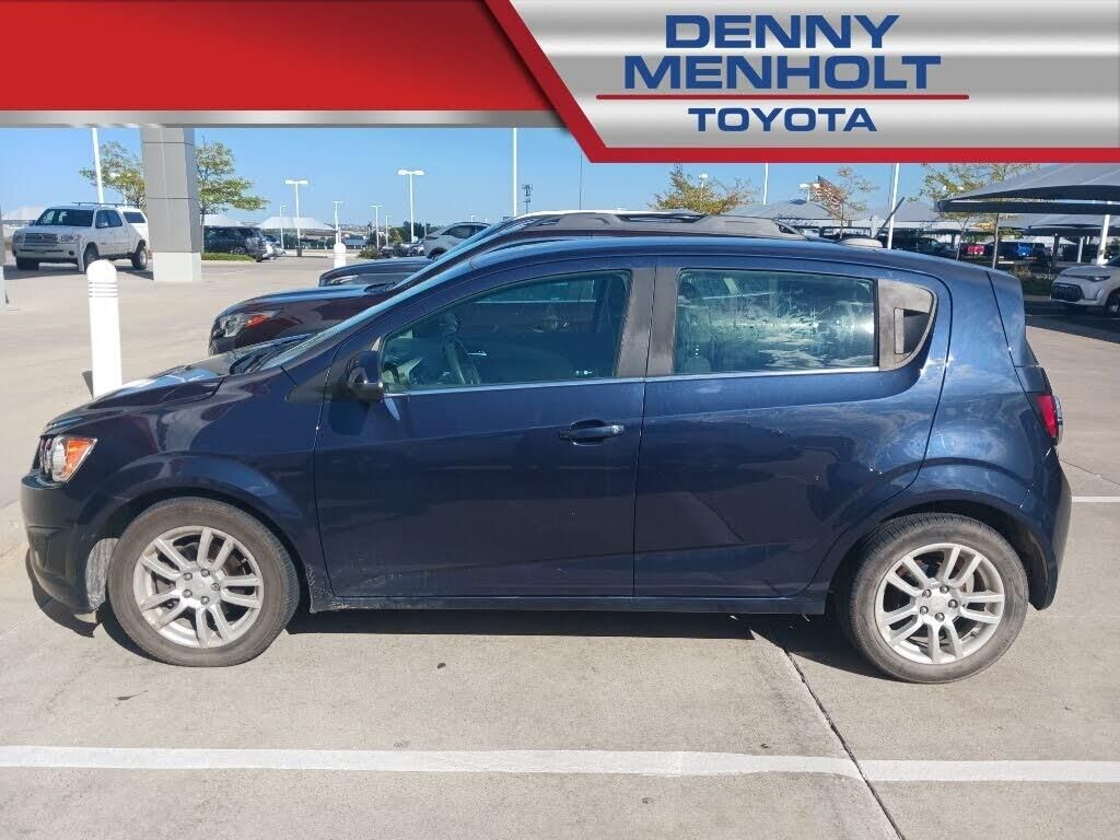 2016 Chevrolet Sonic LT Auto — photo 1 of 1