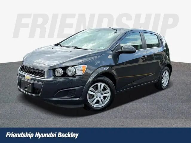 2015 Chevrolet Sonic LT Auto — photo 1 of 13