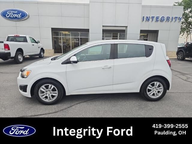 2016 Chevrolet Sonic LT Auto