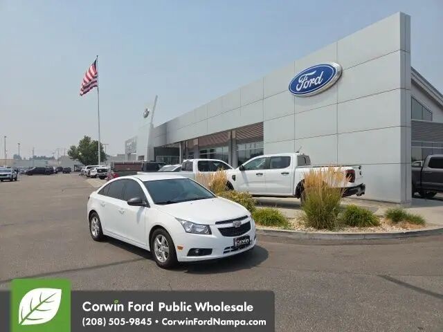 2014 Chevrolet Cruze LS Manual