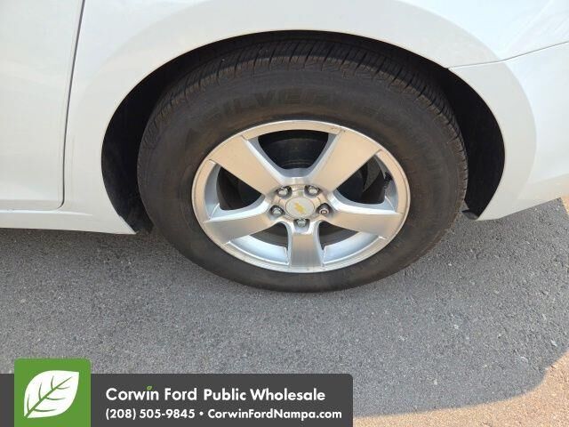 2014 Chevrolet Cruze LS Manual