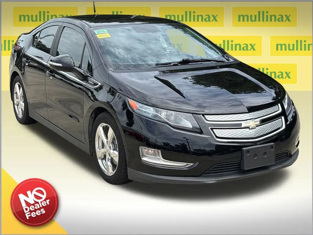 2014 Chevrolet Volt Premium — photo 1 of 37