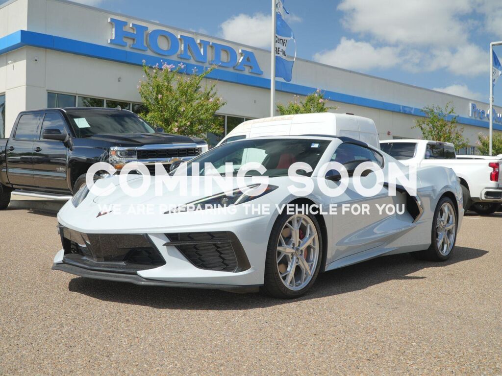 2023 Chevrolet Corvette Stingray — photo 1 of 13