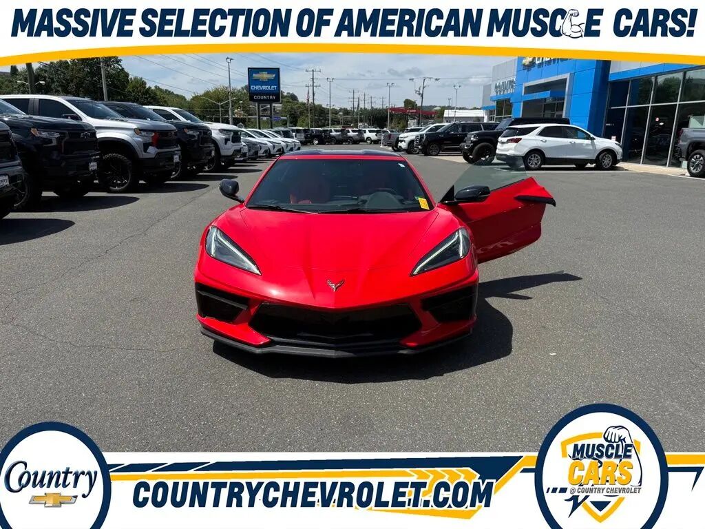 2023 Chevrolet Corvette Stingray — photo 1 of 26