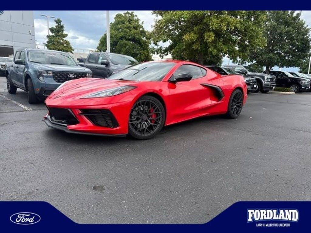 2022 Chevrolet Corvette Stingray — photo 1 of 1