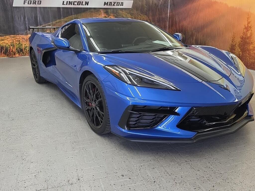 2023 Chevrolet Corvette Stingray — photo 1 of 1