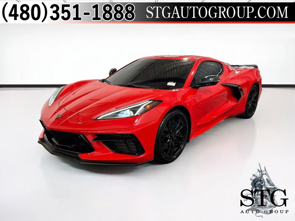 2023 Chevrolet Corvette Stingray — photo 1 of 13