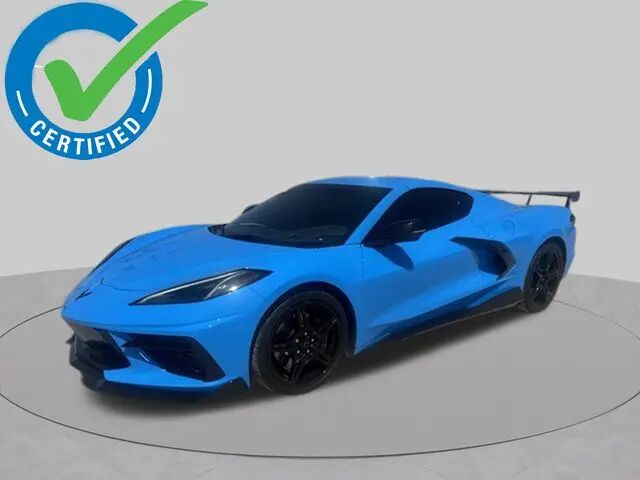 2021 Chevrolet Corvette Stingray — photo 1 of 13