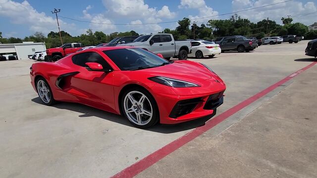 2025 Chevrolet Corvette 2LT