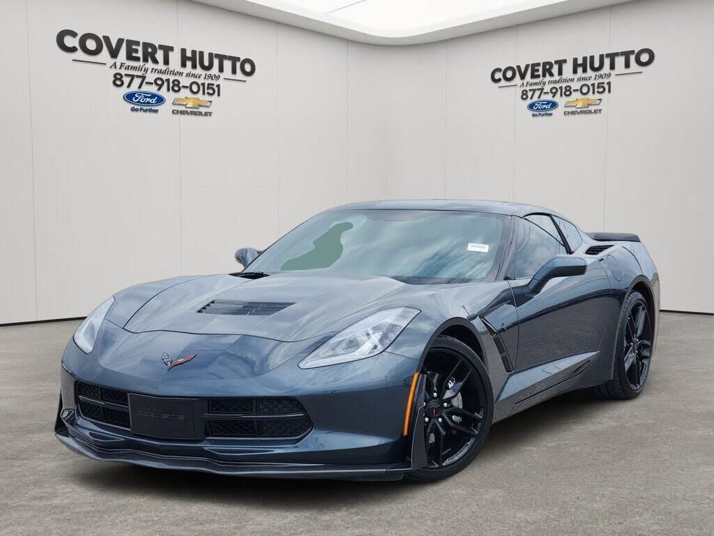 2019 Chevrolet Corvette Stingray — photo 1 of 1
