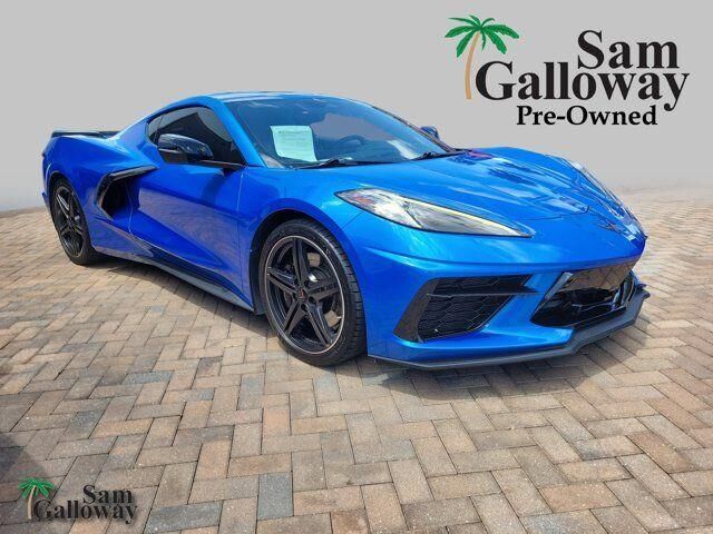 2024 Chevrolet Corvette Stingray — photo 1 of 13