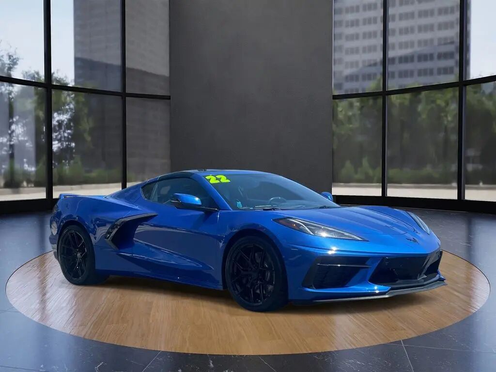 2022 Chevrolet Corvette Stingray — photo 1 of 13