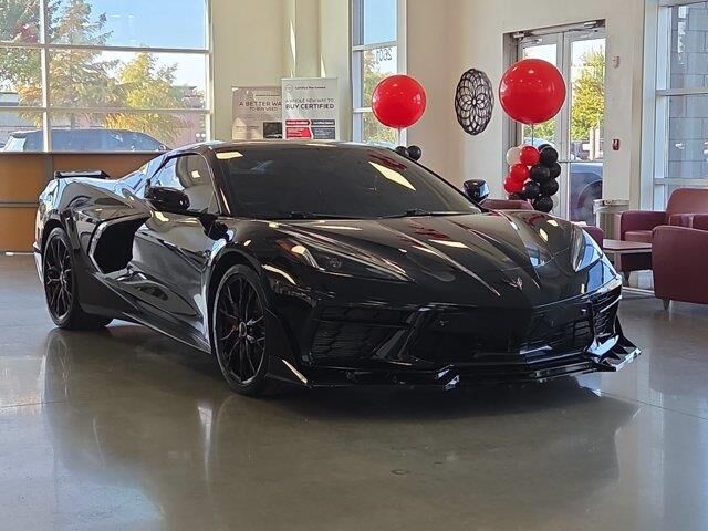 2023 Chevrolet Corvette Stingray — photo 1 of 13