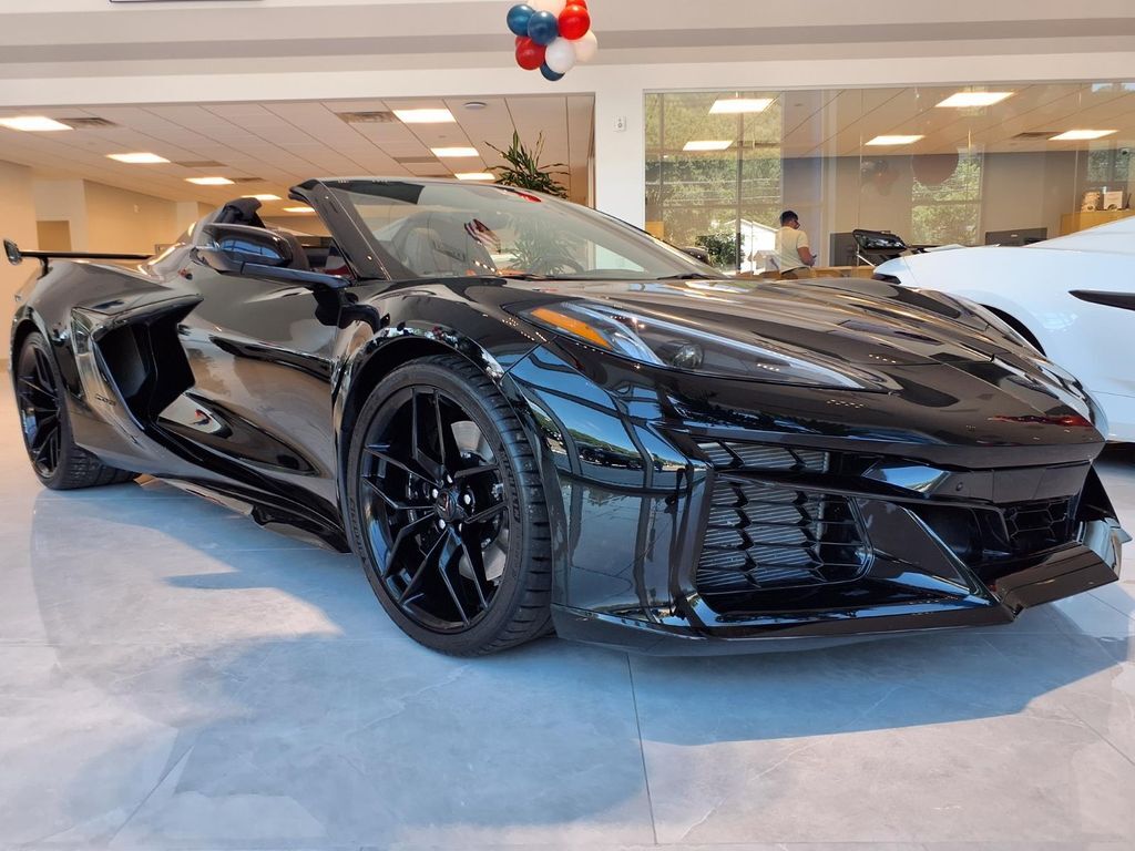 2026 Chevrolet Corvette Z06 — photo 1 of 13