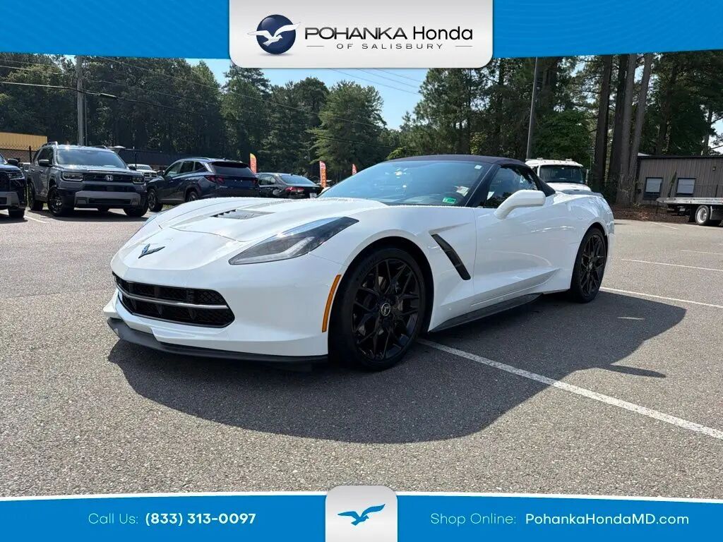 2017 Chevrolet Corvette Stingray — photo 1 of 13