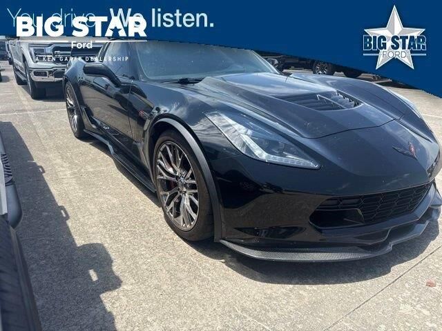 2015 Chevrolet Corvette Z06 — photo 1 of 1