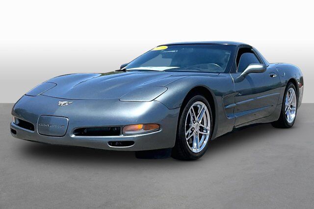 2003 Chevrolet Corvette Base
