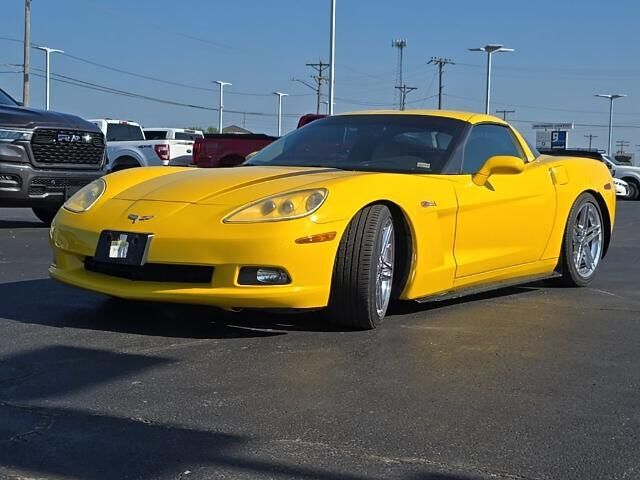 2005 Chevrolet Corvette Base