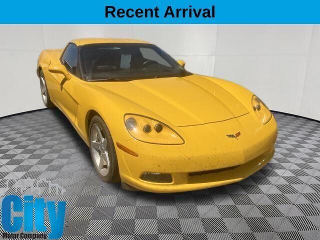 2005 Chevrolet Corvette Base