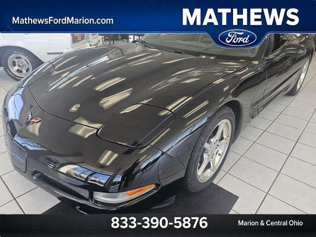 2001 Chevrolet Corvette Base