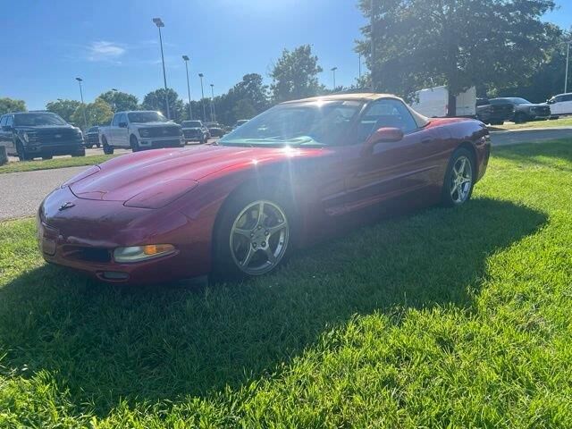 2004 Chevrolet Corvette Base