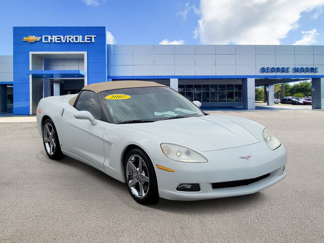 2007 Chevrolet Corvette Base