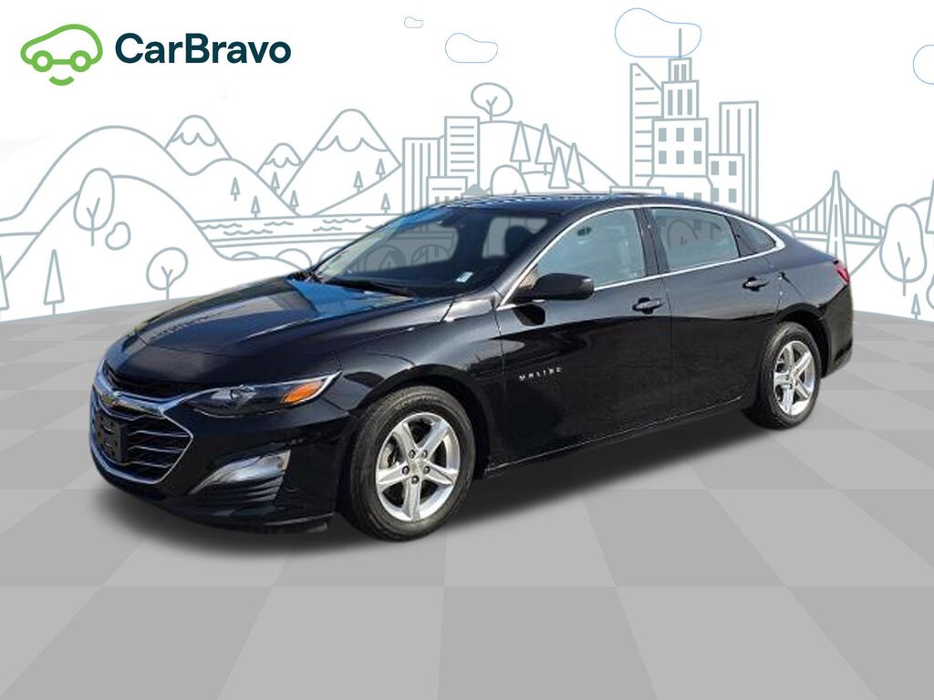 2022 Chevrolet Malibu LS — photo 1 of 7