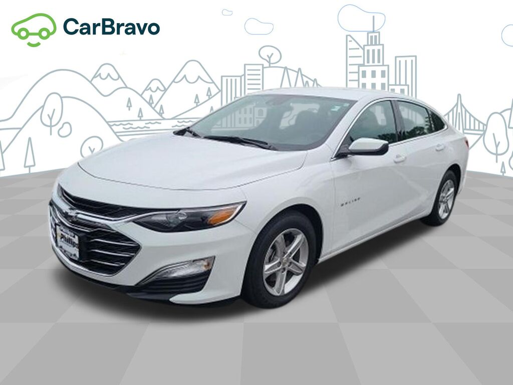 2024 Chevrolet Malibu LS — photo 1 of 7