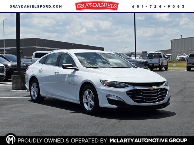 2023 Chevrolet Malibu LS