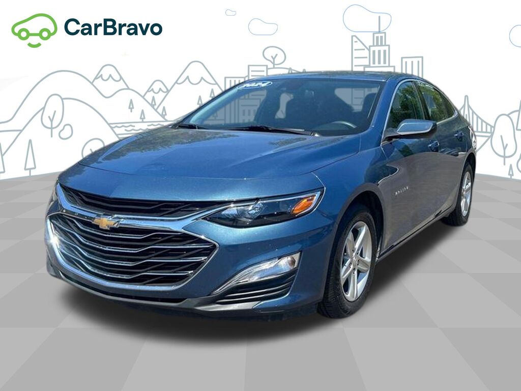 2024 Chevrolet Malibu LS — photo 1 of 7