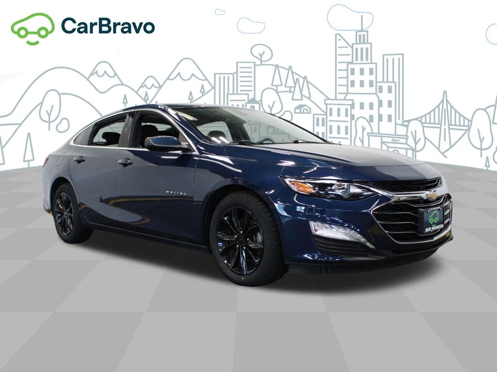 2020 Chevrolet Malibu LT — photo 1 of 7