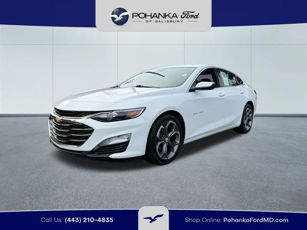 2024 Chevrolet Malibu LT — photo 1 of 13
