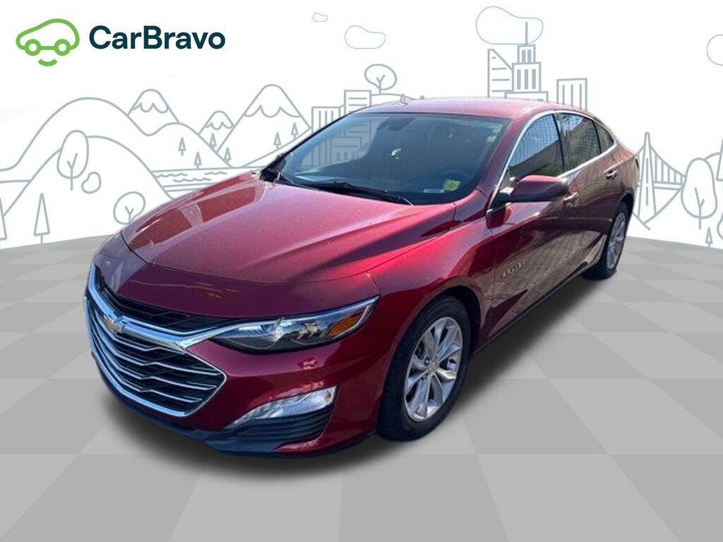 2021 Chevrolet Malibu LT — photo 1 of 3