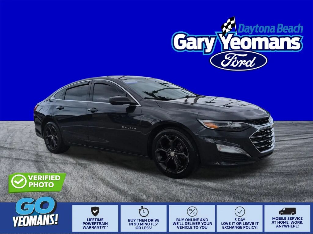 2023 Chevrolet Malibu LT — photo 1 of 13