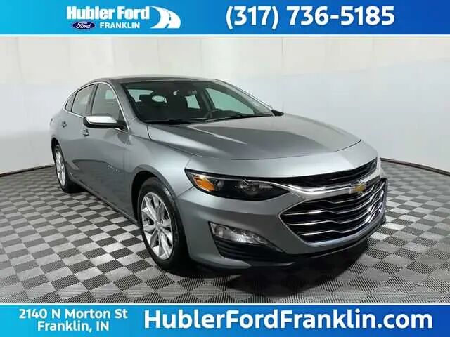 2025 Chevrolet Malibu LT — photo 1 of 13