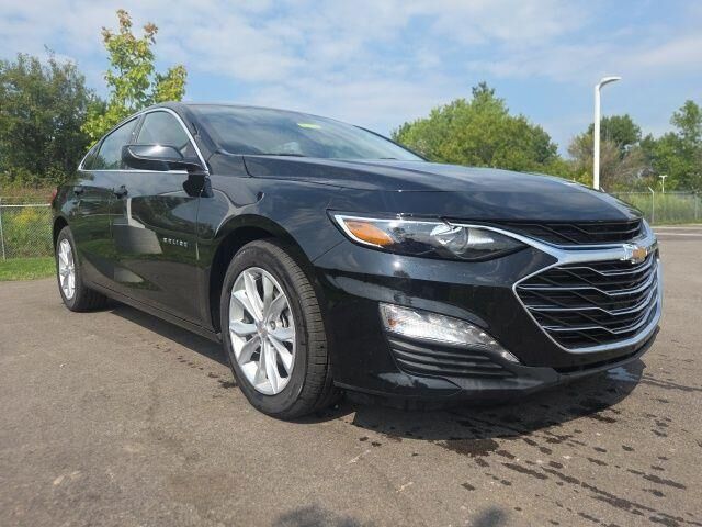 2025 Chevrolet Malibu LT