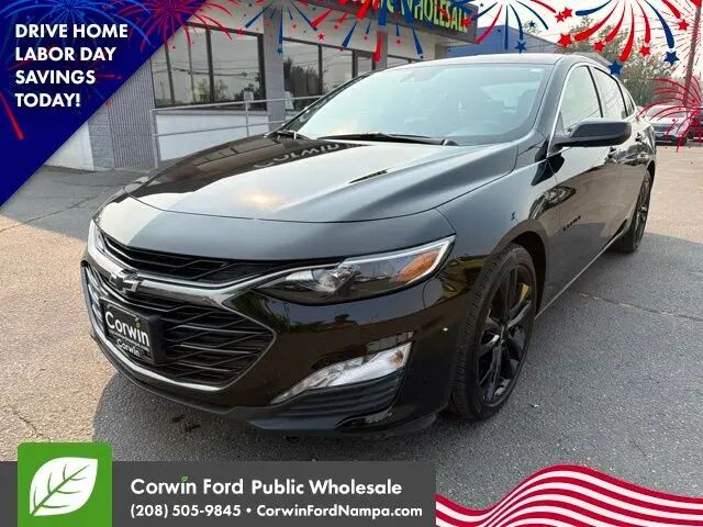 2024 Chevrolet Malibu LT — photo 1 of 13