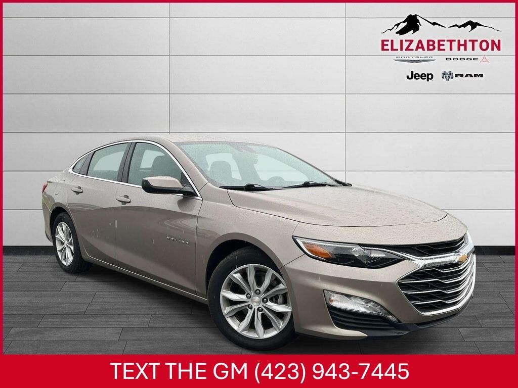 2024 Chevrolet Malibu LT — photo 1 of 13