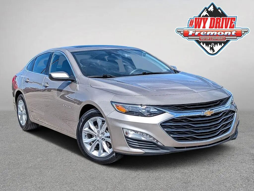 2024 Chevrolet Malibu LT — photo 1 of 13